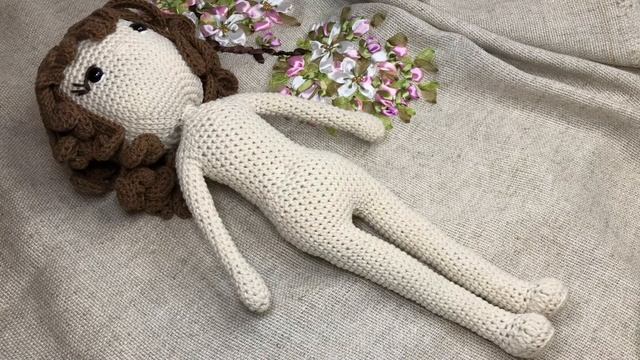 Парик для куклы из пряжи крючком смотреть онлайн