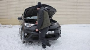 Автообзор Тойота Рав 4 (Toyota Rav 4):лидер продаж среди кроссоверов!
