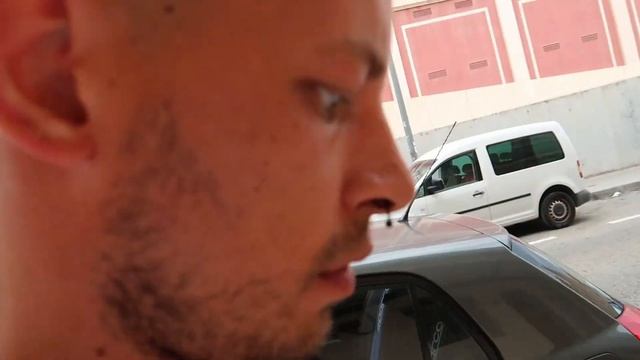 23. Шопинг и скидки в Испании | Всё о Тошиной дырке смотреть онлайн