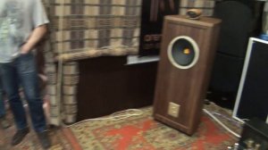 Астра аудио A10-SE mk3. Он также хочет спариться с GRF-90.