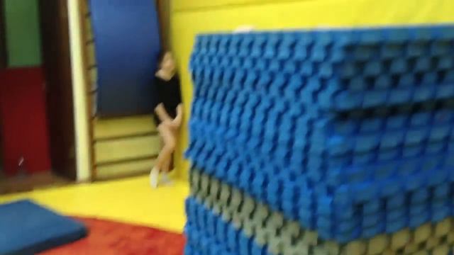 Сальто с высоты смотреть онлайн