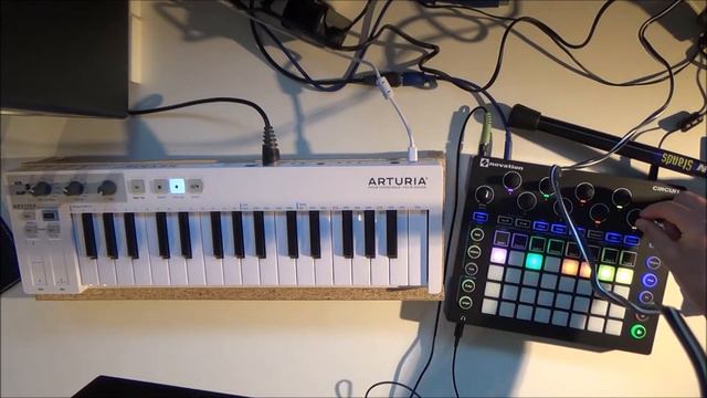 Renofade jam session (Novation circuit + Arturia keystep) смотреть онлайн