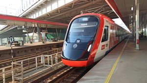 Метро Москвы | МЦД станция Окружная | Вид на Москву из поезда Иволга перегон Окружная - Лианозово