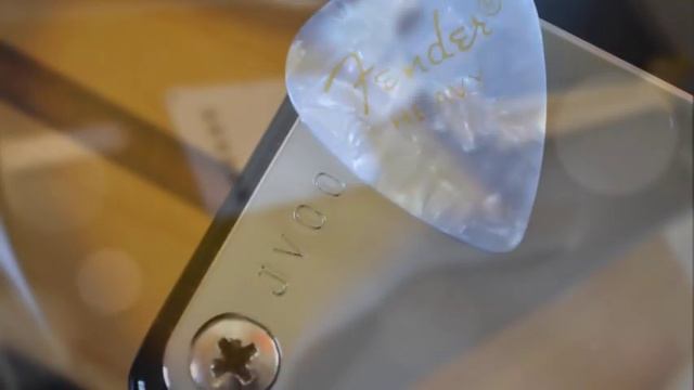 Fender JV (ST57-115) 1982 Sunburst - Fender Japan Vintage Stratocaster (Fullerton-Gray Bobbins) смотреть онлайн