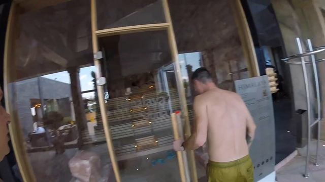 Therme București Баня и сауна в СПА комплексе Бухарест термы