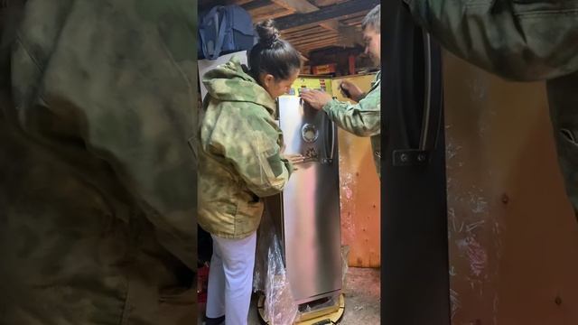 Самая лучшая коптильня из всех что я видел это Golden Smoker
