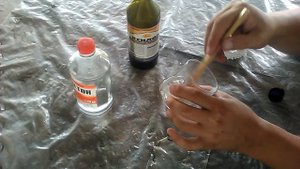 Клей, лак и эпоксидка своими руками