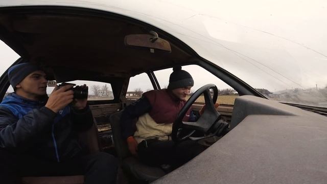 УЧУ ШКОЛЬНИКА ВОДИТЬ АВТОМОБИЛЬ в 14 ЛЕТ! смотреть онлайн