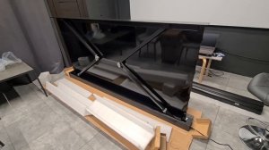 Напольный моторизованный ALR экран screen pro