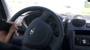 Lada Granta на скорости 100 км/ч