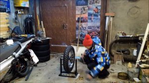 самодельный стэнд для балансировки мото колёс