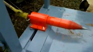 Дровокол с приводом от трактора.