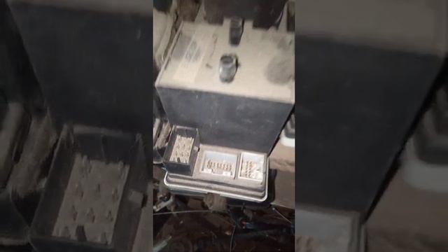 компрессор центрального замка Ауди А4 а6 с4 смотреть онлайн