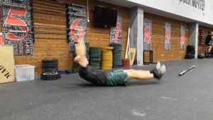 Складки лёжа на полу