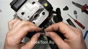 Как легко собрать свечной колпачок на триммере или бензопиле.