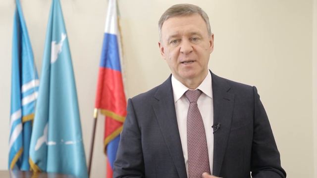 Поздравление мэра Южно-Сахалинска Сергея Надсадина с 23 февраля смотреть онлайн