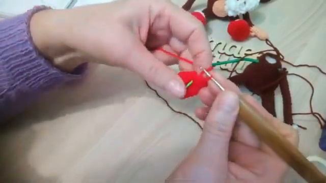 #иринакистаева Обезьянка крючком//МК, часть - 5//Ручки//Автор И. Кистаева. смотреть онлайн