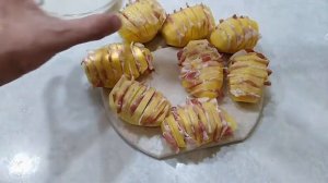 Запечённый картофель с беконом и сыром.