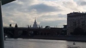 Экскурсия на теплоходе по Москве-реке.