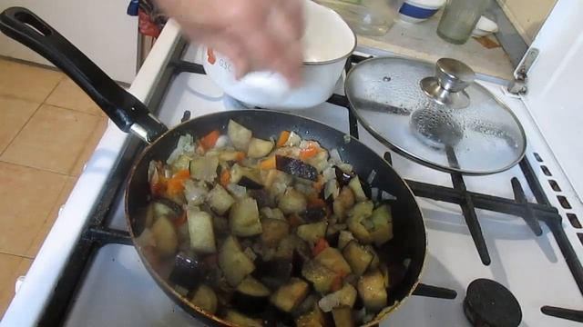 БАКЛАЖАНЫ С ЯЙЦОМ НА СКОВОРОДЕ! Вкусный завтрак для всей семьи!