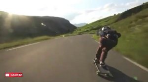 EPIC DOWNHILL LONGBOARDING ON HIGHEST SPEED