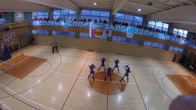 Тренировка в маске. На баскетболе. Закулисье бодибилдера. Медпати в Культуре смотреть онлайн