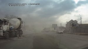 Новороссийск авария 27.01.2015 летящая фура без тормозов.