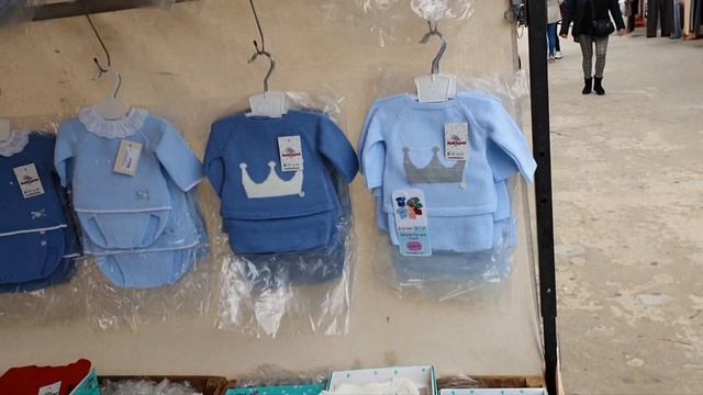 Испания.Утро началось с покупок. #мояжизнь #испания #жизнь #цены #покупки #обзорпокупок #рынок смотреть онлайн