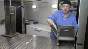 КОЛБАСА это ПРОСТО а ДОМАШНЯЯ ВАРЁНАЯ КОЛБАСА это ВКУСНО