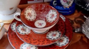 Что можно найти, когда ищем клад. Французский фарфор, керамика, чайные трио, вазы. Купили всё