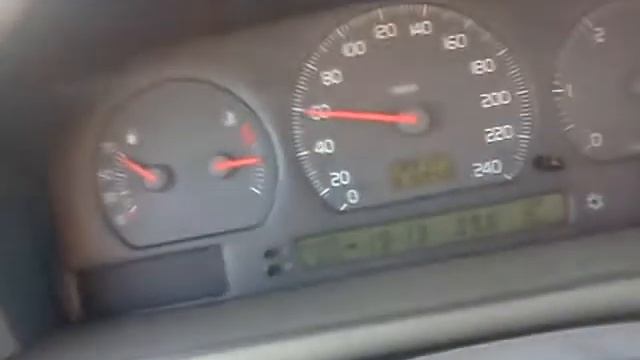 Volvo V70 TDI 0-100km/h смотреть онлайн