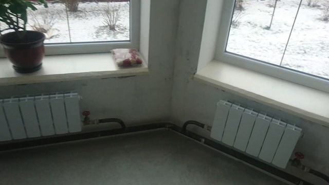 Временный подоконник из утеплителя.