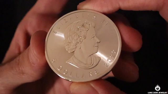 Unboxing A Mini Monster Box Maple Leaf Silver Bullion смотреть онлайн