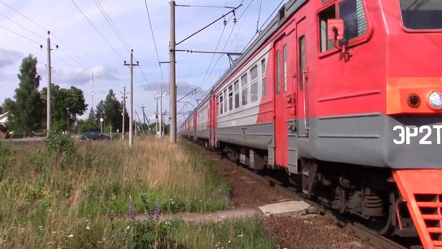 ЭР2Т-7173, платформа Сусанино смотреть онлайн