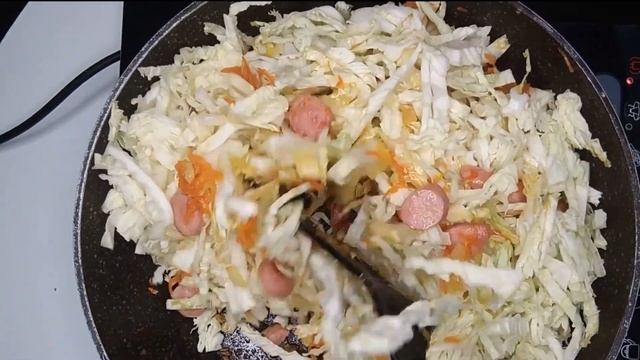 Солянка из капусты с сосисками  | Как приготовить тушеную капусту