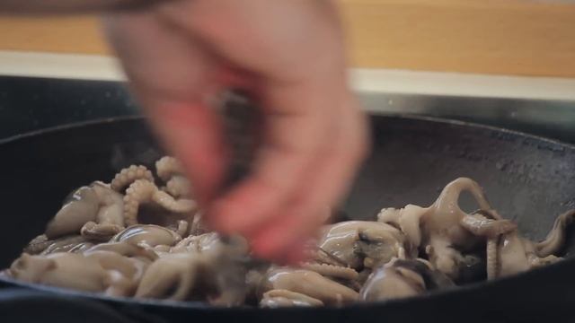 Готовим еду в Море | Морепродукты | ПЕРЕЗАЛИВ смотреть онлайн