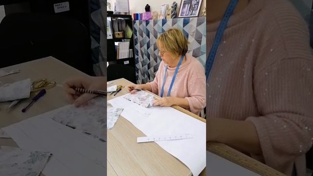 Раскрой детского нарядного платья