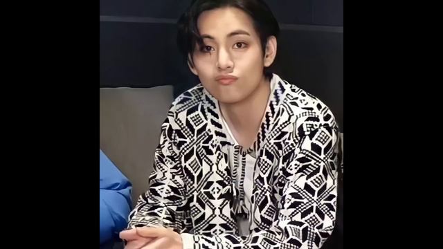 ХЁН, Я ВЛЮБИЛСЯ ВО ВЗРОСЛОГО ОМЕГУ | Озвучка фанфика | ВИГУКИ | часть 8 смотреть онлайн