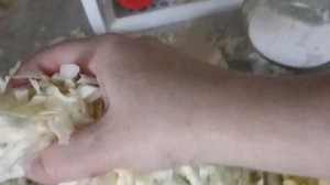 Борщ (щи) из свежей капусты с заправкой (зажаркой) из свеклы