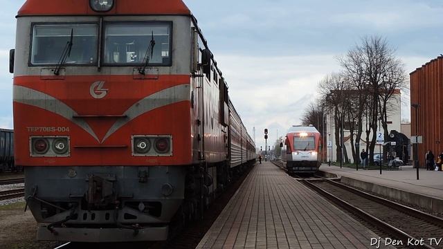 ТЭП70БС-004 С поездом Вильнюс - Клайпеда - Вильнюс