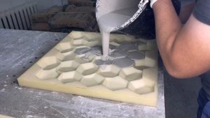 Производство гипсовых 3D панелей | КСК Гипс