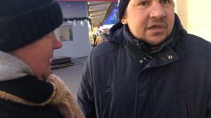 КАК ВЫЖИВАЮТ БОМЖИ НА ВОКЗАЛЕ ЗИМОЙ   ИНТЕРВЬЮ И ПОМОЩЬ