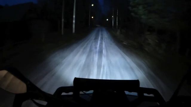 Лёгкая поездка на Avantis hunter 200 смотреть онлайн