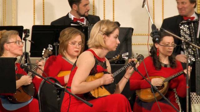 Евгений Желинский "Элегия" для домры и оркестра. Соло - Татьяна Серова смотреть онлайн