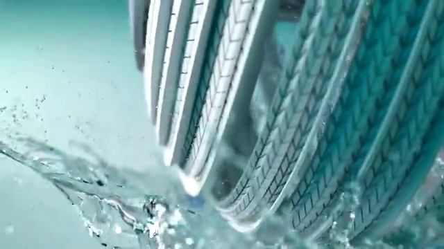 NIKE SHIELD RUNNING смотреть онлайн