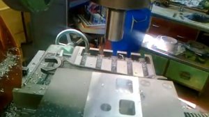 Как быстро увеличить отверстие.