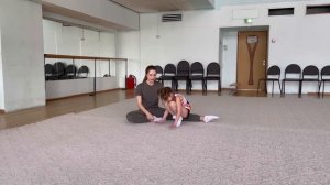 КУВЫРОК ВПЕРЕД УРОК | ГИМНАСТИКА ДЛЯ САМЫХ МАЛЕНЬКИХ
