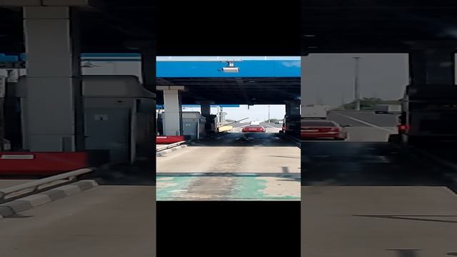 Эх, дорога. Подать взимаем, а дороги где.
