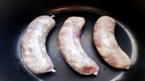 Колбаски в томатном соусе