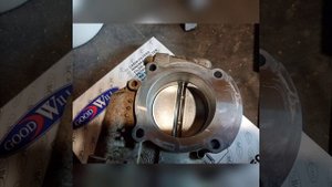 Чистка дроссельной заслонки и замена воздушного фильтра Киа Спортейдж 3.